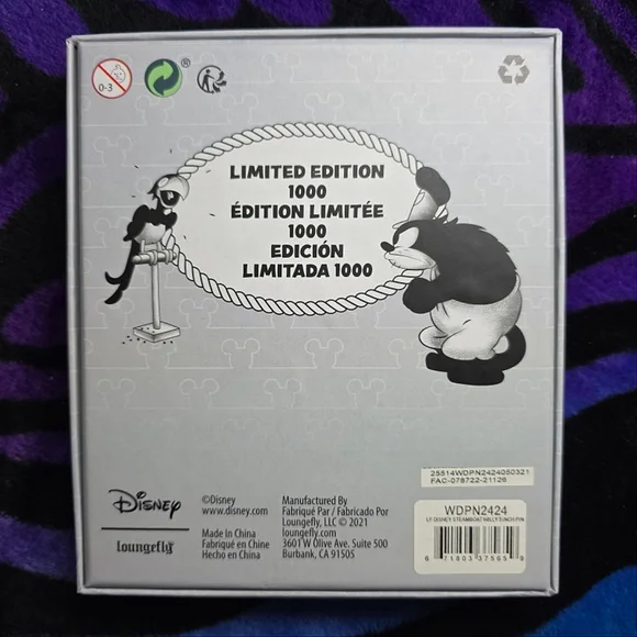 Disney Loungefly Steamboat Willie Limited Edition Enamel Pin - Picture 2 of 3